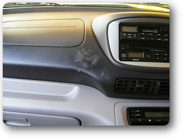 ダッシュボード穴リペア